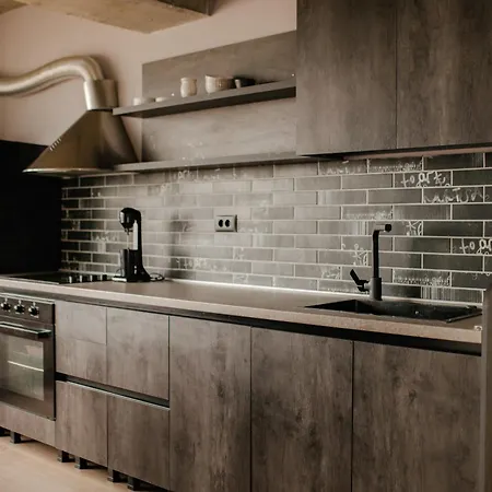 Industrial Penthouse With Panoramic Views By Parkside Boutique