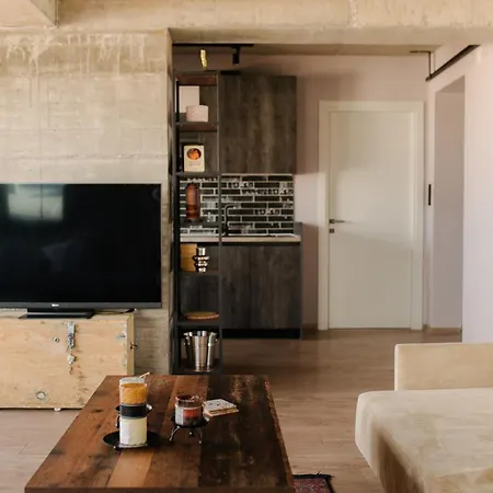 Industrial Penthouse With Panoramic Views By Parkside Boutique Apartment *