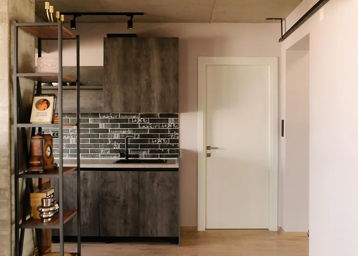 Industrial Penthouse With Panoramic Views By Parkside Boutique *